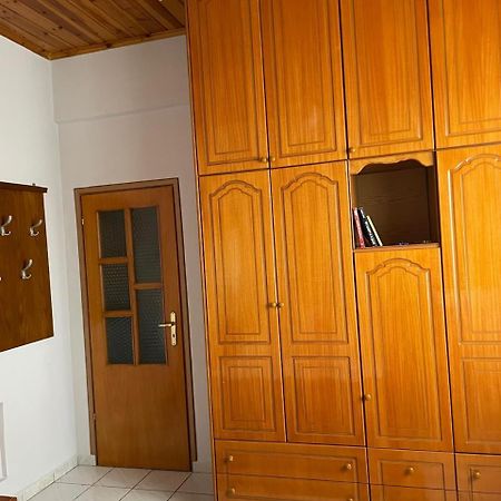 Apartament Elion Gjirokastra Zewnętrze zdjęcie