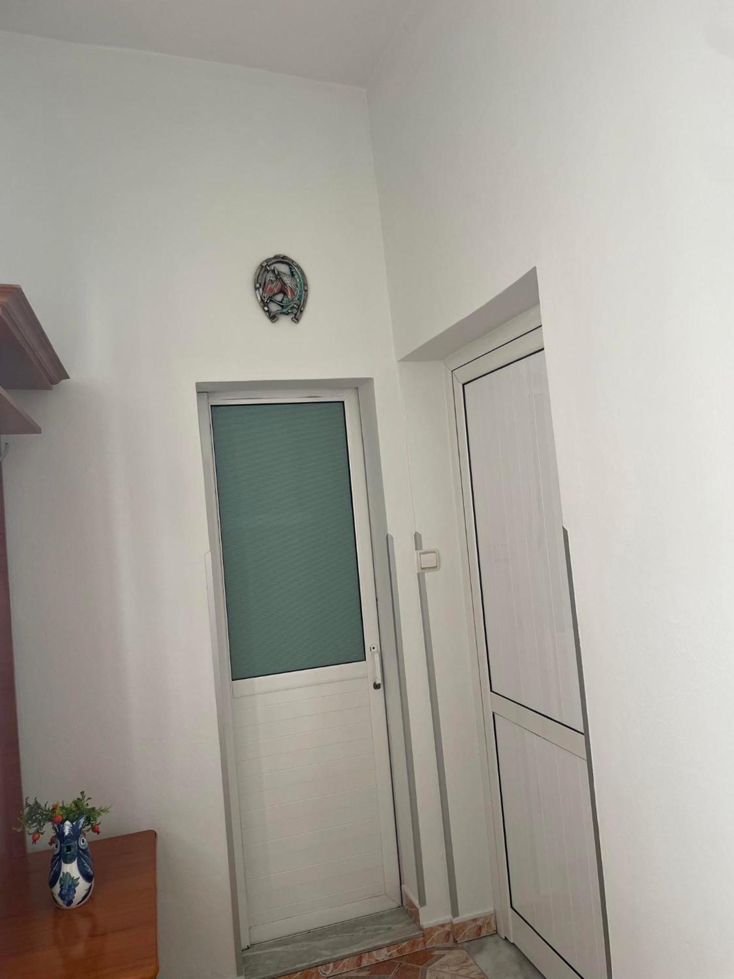 Apartament Elion Gjirokastra Zewnętrze zdjęcie